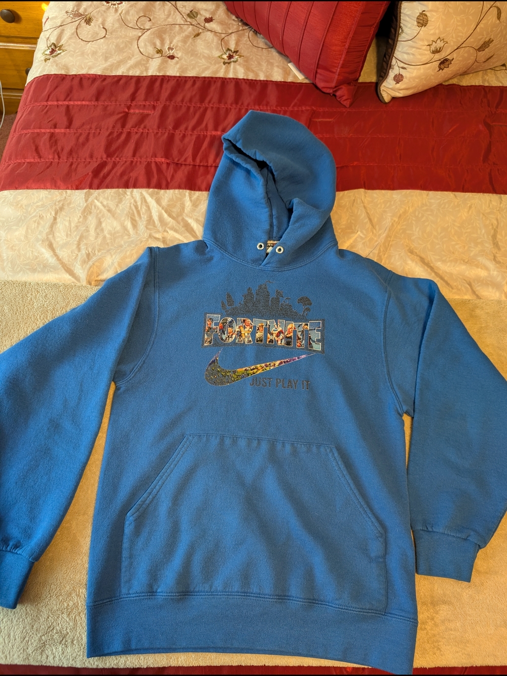 Fortnite Hoodie – Kids Small – Jerzees – Nike‑Style Graphic